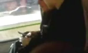 Faux Taxi milf sexy avec de gros film pornographique français streaming seins en lingerie noire