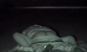 CFNM blonde vidéo porno française en streaming se masturber et sucer un homme chanceux